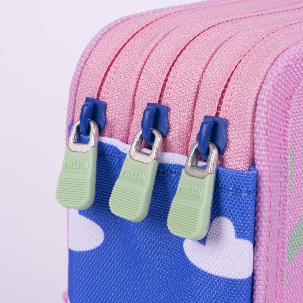 Plumier 3 Pisos con Contenido Green & Grow