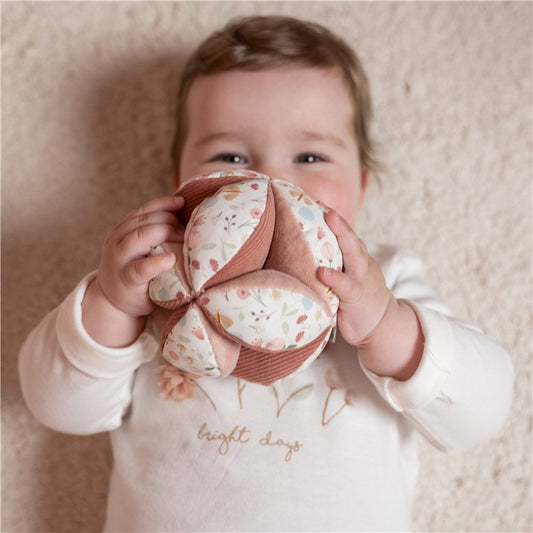 Pelota Montessori Flores & Mariposas