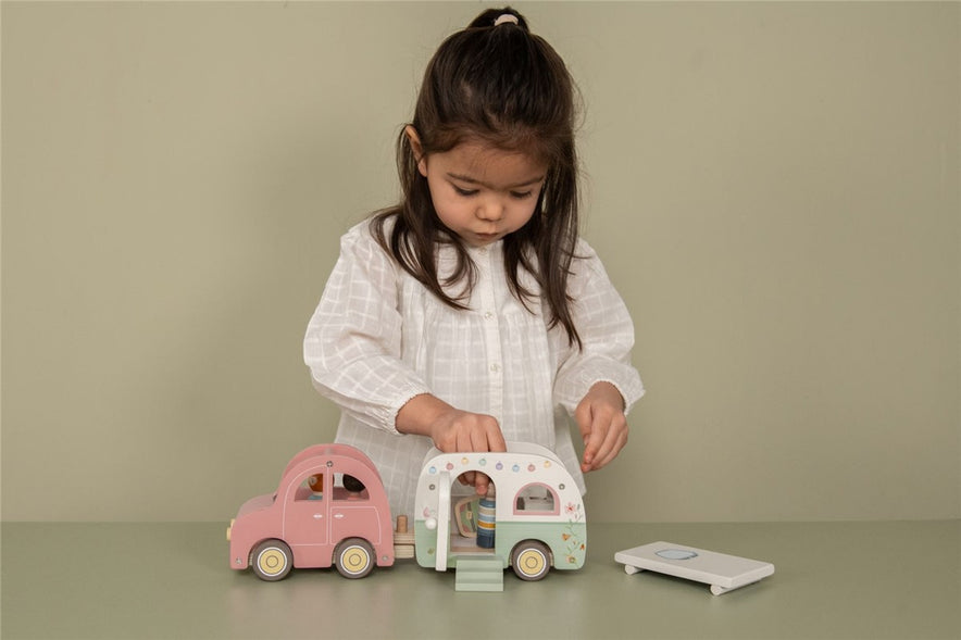 Coche y Caravana