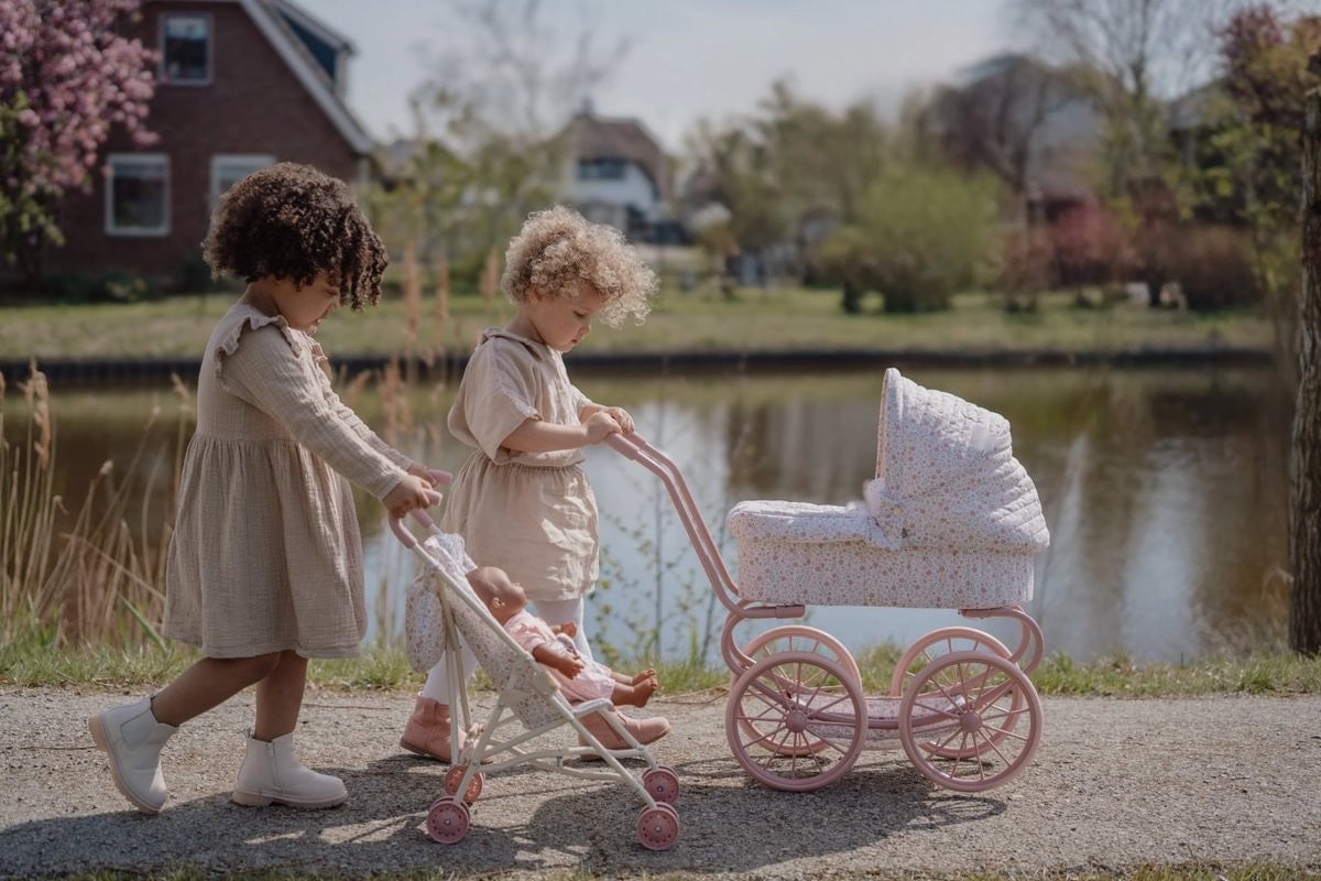 Carrito de Muñecas Flores