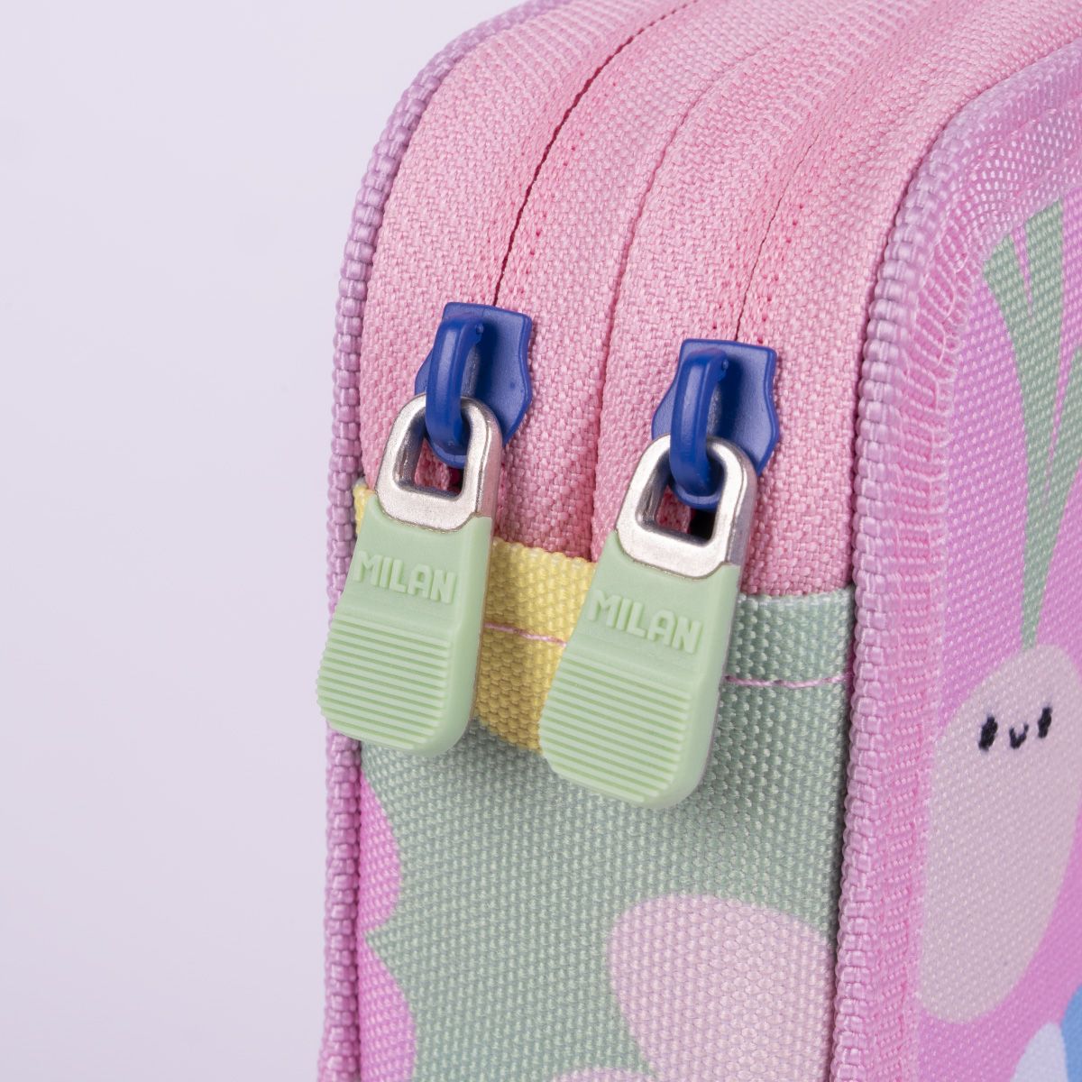 Plumier 2 Pisos con Contenido Green & Grow