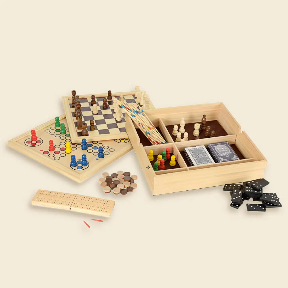 Caja con 11 Juegos Clásicos
