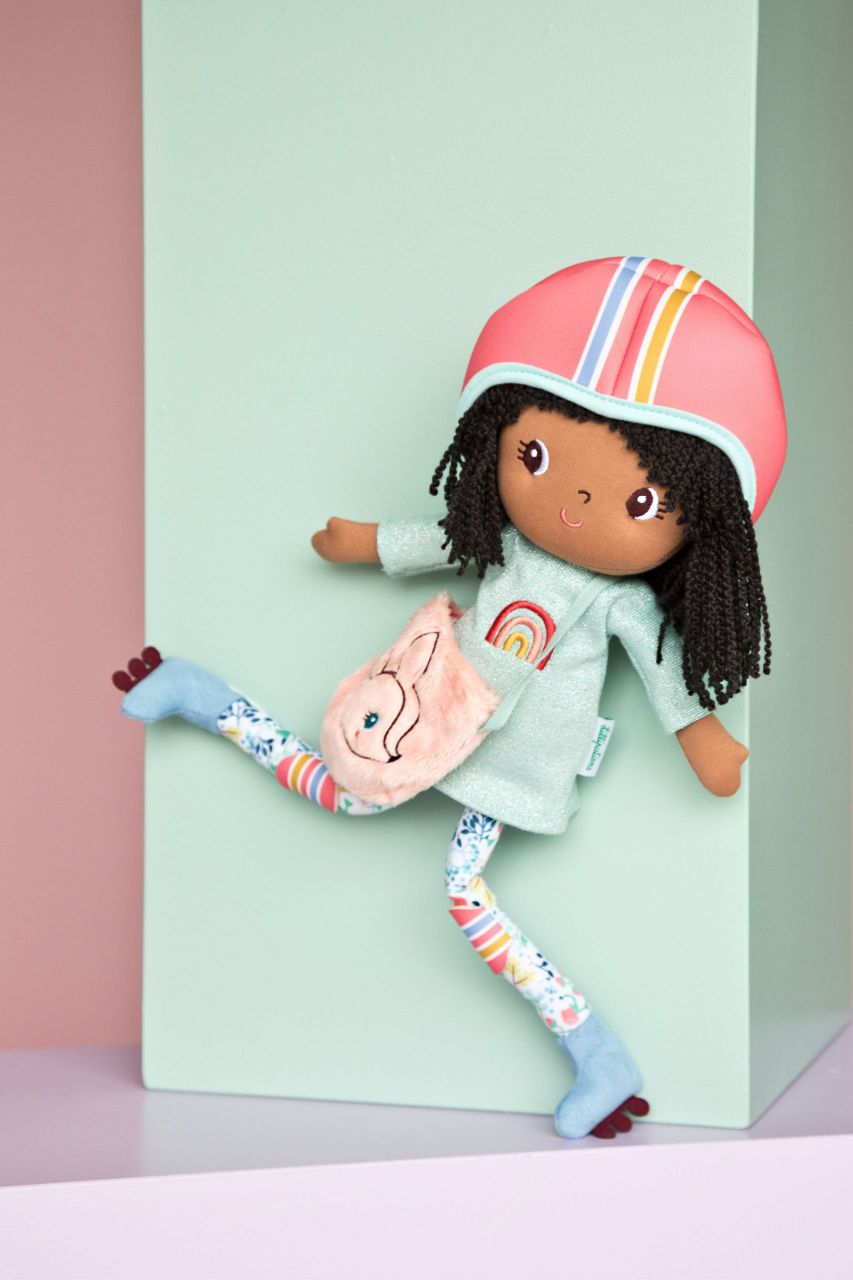 LIZA MUÑECA PATINADORA