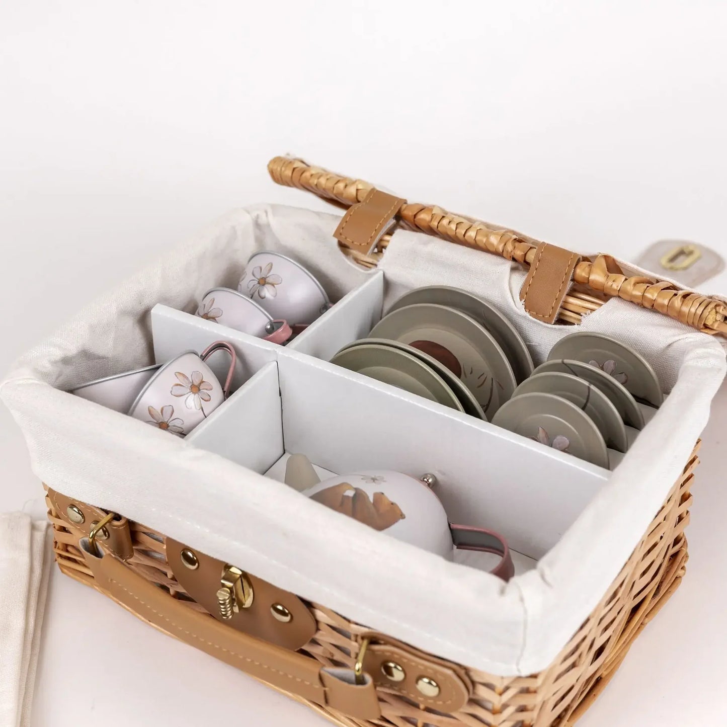 Cesta de Mimbre con Set de Te Bosque