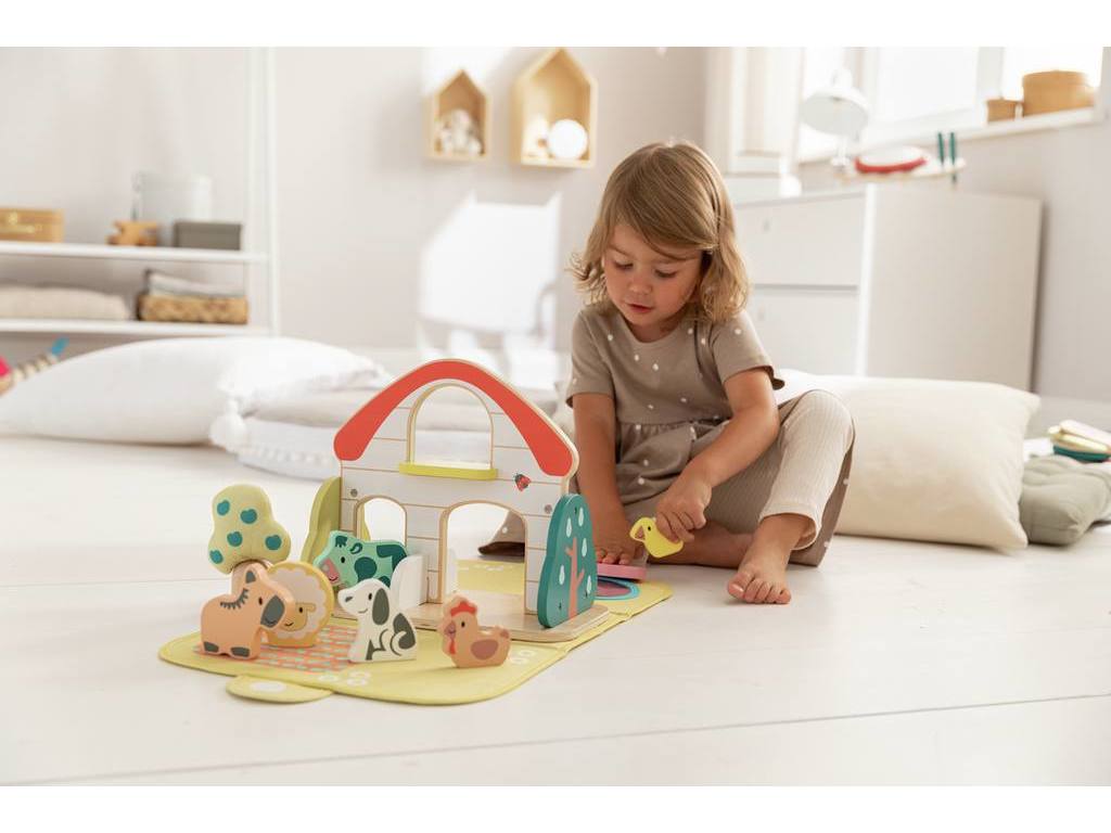 Granja con Animales de Madera