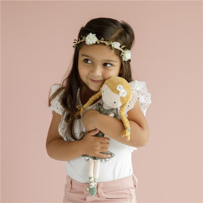 Muñeca Julia